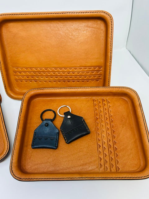 Keychain Holder Compatible with Apple AirTag, Black/Nickel Hardware