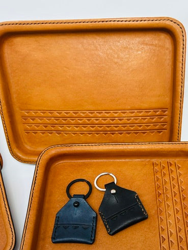 Large Leather Tray - Natural Tan (top), Brown (base), HORIZONTAL Niho Mano